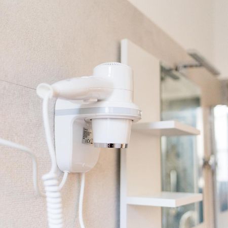 Drooms 4,0 Domotic Smart Self 24H,7 Vicino Treni Porta Susa E Centro Storico Турин Экстерьер фото