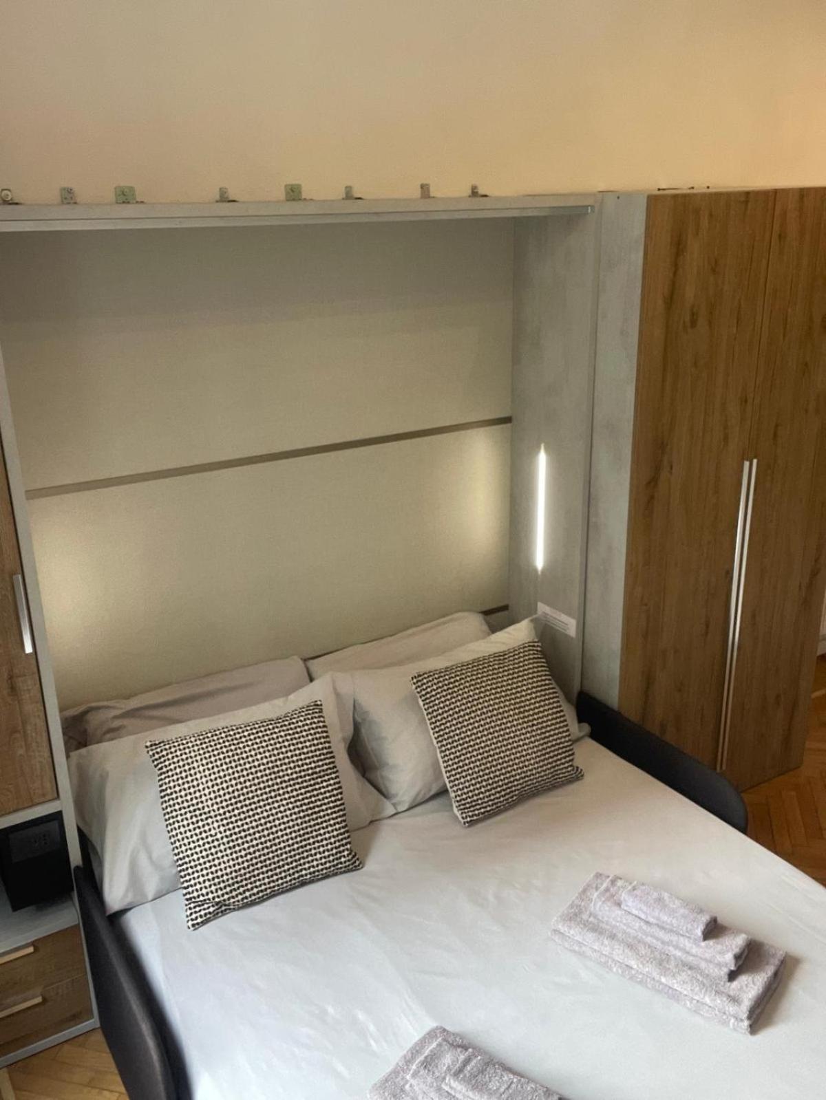 Drooms 4,0 Domotic Smart Self 24H,7 Vicino Treni Porta Susa E Centro Storico Турин Экстерьер фото